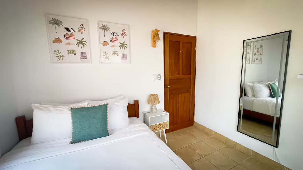 Casa Guiones bedroom